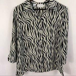 KATHY CHE Top Women L Large Zebra Animal Print Button Front 3/4 Slit Sleeve